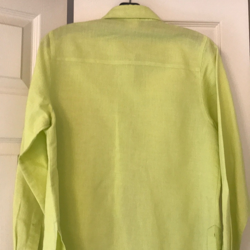 Springtime linen blouse 🌸 - Picture 3 of 4